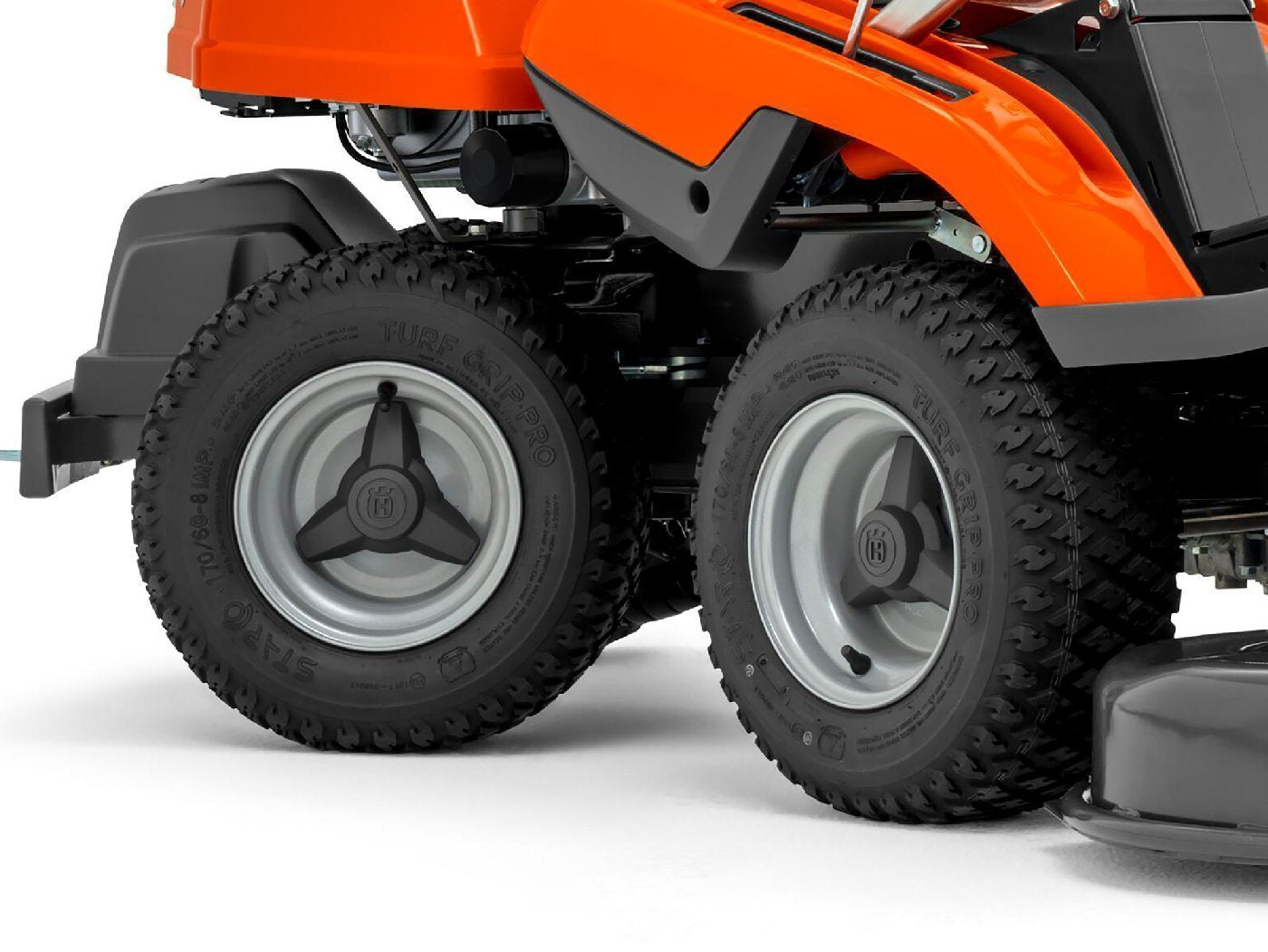 Husqvarna R 214C mit Mähdeck Combi 94 – Modell 2025