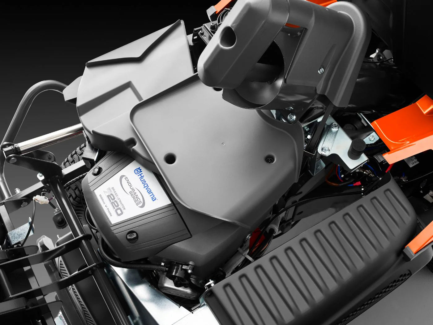 Husqvarna RC 320Ts AWD – ohne Mähdeck – Modell 2025