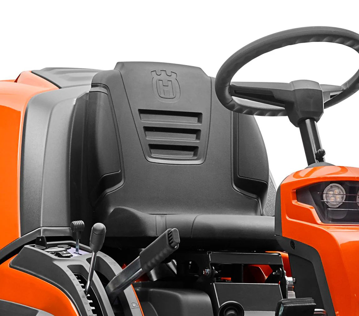Husqvarna RC 320Ts AWD – ohne Mähdeck – Modell 2025